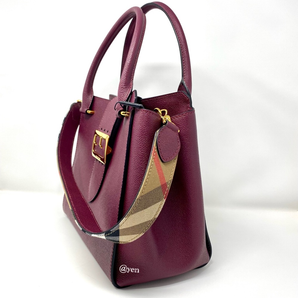 Burberry medium soft grain buckle satchel / shoulder bag - Picture 7 of 14